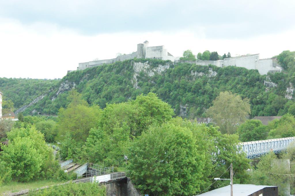 Appart'Hotel Luxapparts Besançon Exteriör bild