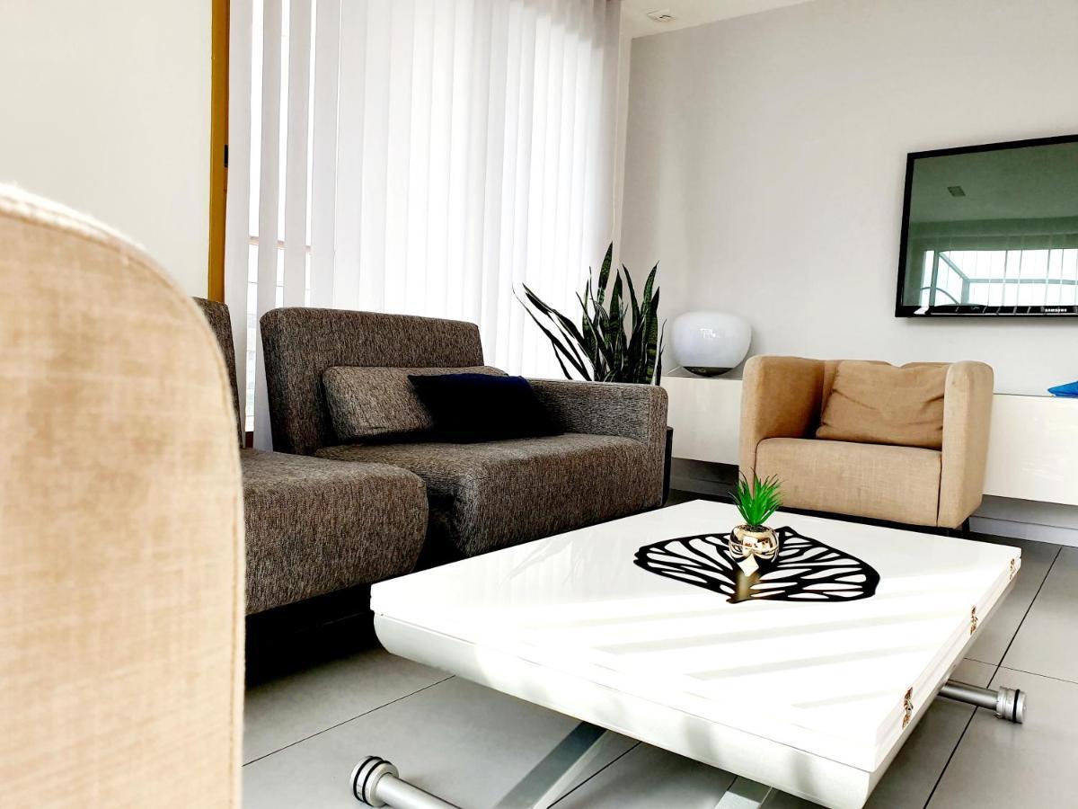 Appart'Hotel Luxapparts Besançon Exteriör bild